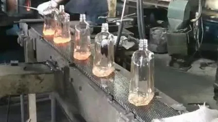 工場カスタム不規則な形状の塗装緑底ワイングラスボトル